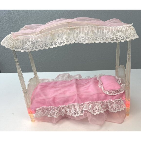 1996 MATTEL Barbie Glitter & Glow Light-up Canopy Bed Pink Furniture 15327 *Read - Picture 2 of 16